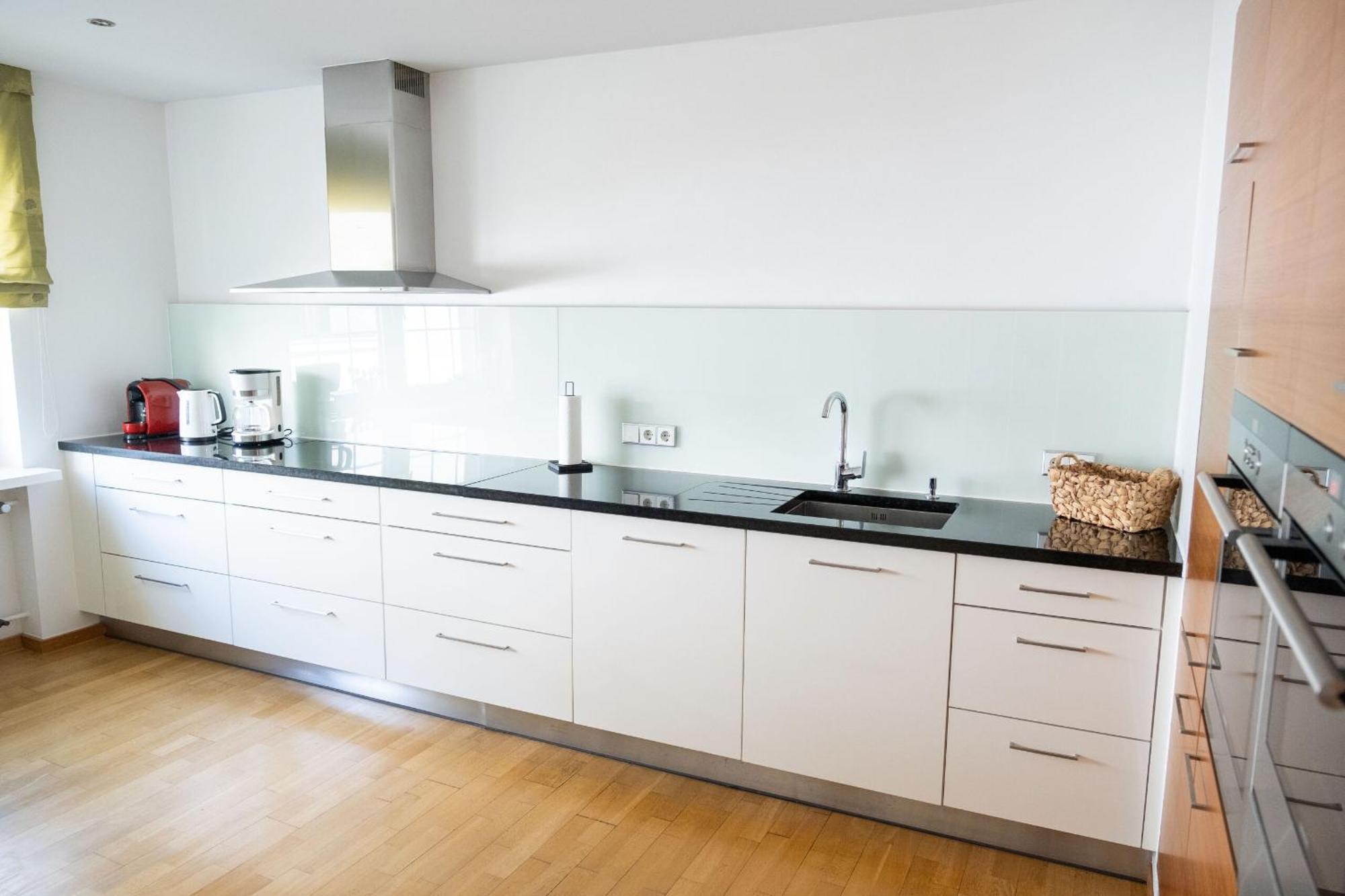 Cabinett 1876 Trittenheim Bilik gambar